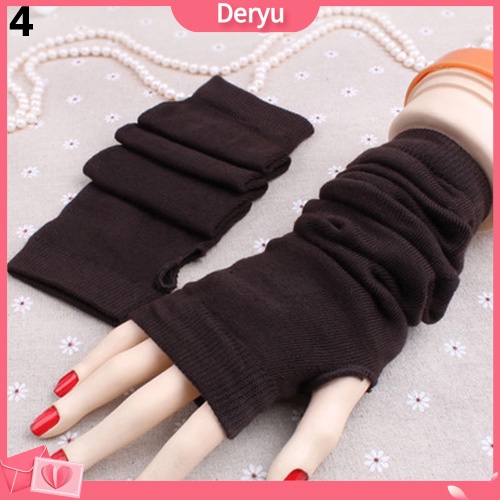 Găng tay len hở ngón phong cách cá tính cho nữ