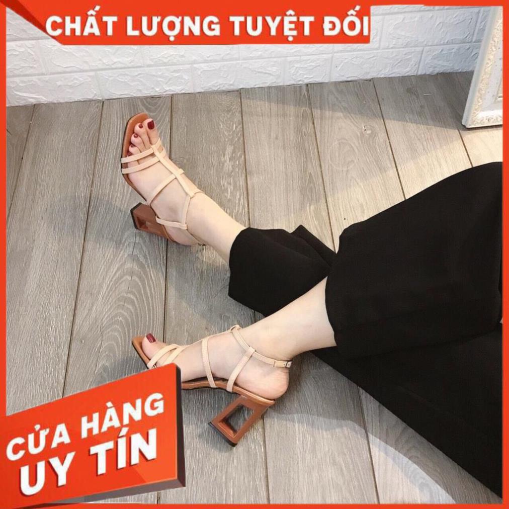 Giày Sandal Nữ Phối Dây Gót Khoét pha 2 màu cao 7P Đơn giản mà Tinh tế  - Giày Bánh Bèo mã Gót Khoét