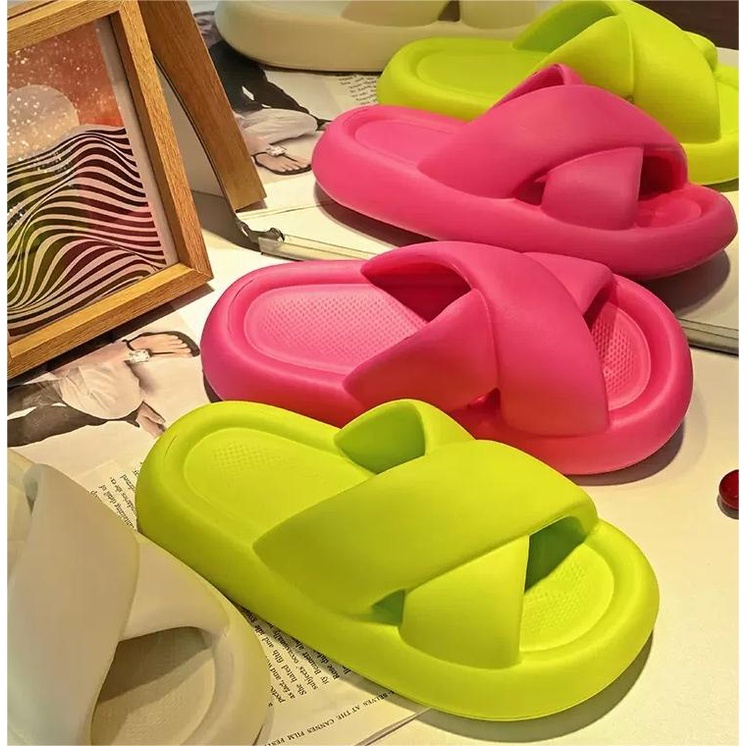 ISAHINI dép nữ dép bánh mì Dép Đi Trong Nhà Thoải Mái Xinh Xắn Cho Nữ 14Z23032801