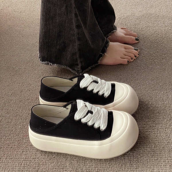 2023 autumn thick-soled cute anti-slip fashion shoes white