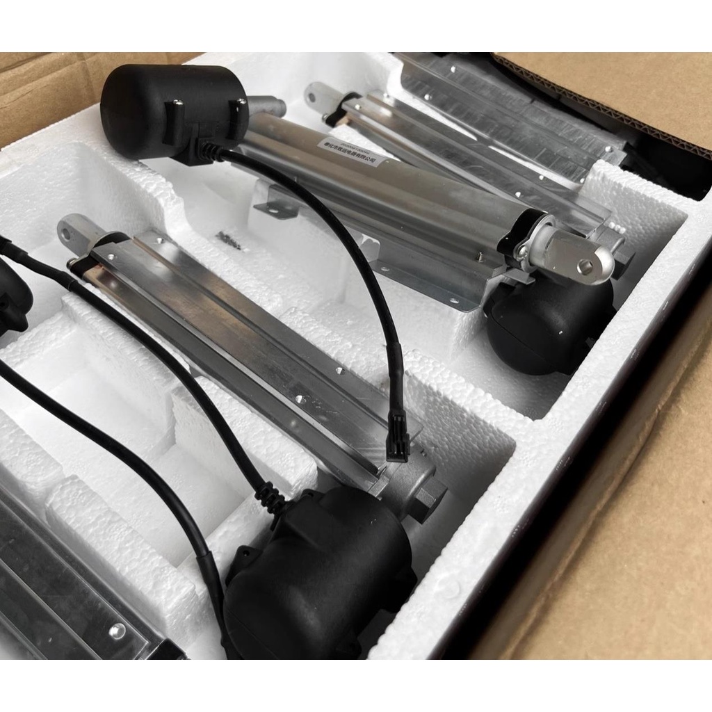 Cần đẩy điện hành trình 150mm Thanh đẩy động cơ DC Thanh đẩy điện 12V 6W