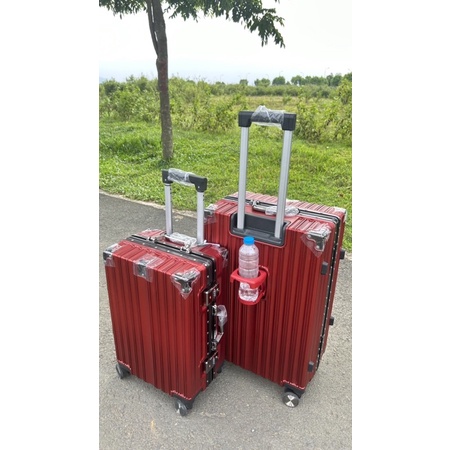 VALI KHUNG NHÔM KHOÁ SẬP