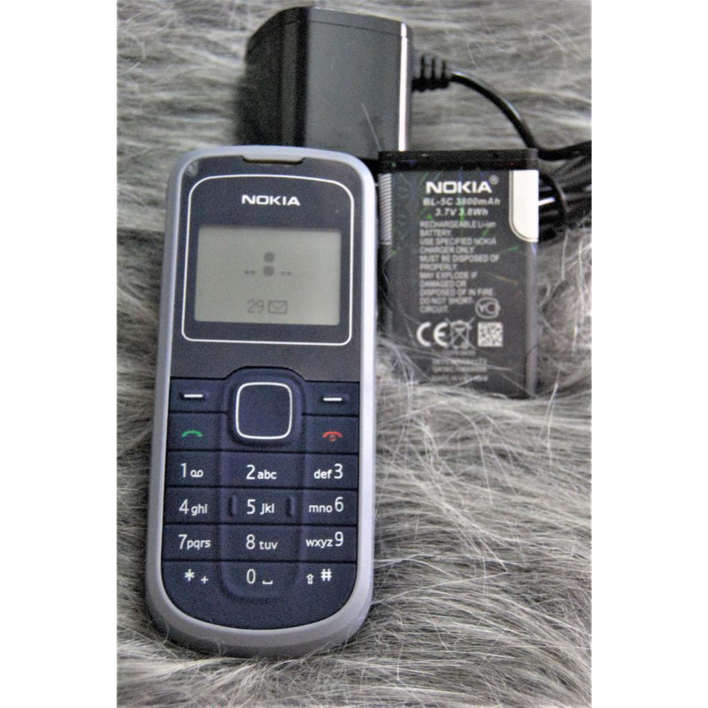{ HOT HOT } điện thoại giá rẻ nokia 1202 Chính hãng {Loại màn Zin ,Main Zin} Tiền nào của đấy. BH 1 đổi 1 trong 1 tháng | BigBuy360 - bigbuy360.vn