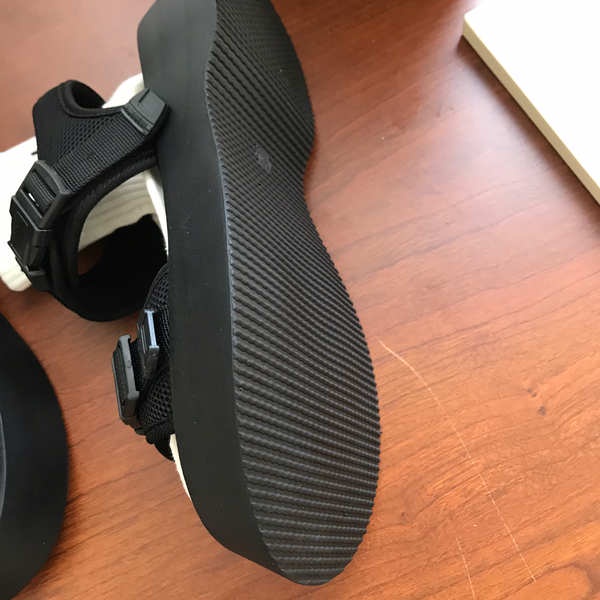 Giày Sandal Nữ Đế Dày Màu Đen Phong Cách Hàn Quốc