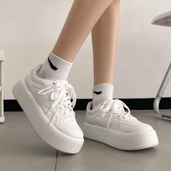 Giày Thể Thao Nữ Đế Dày Màu Trắng Phong Cách Mới 2023