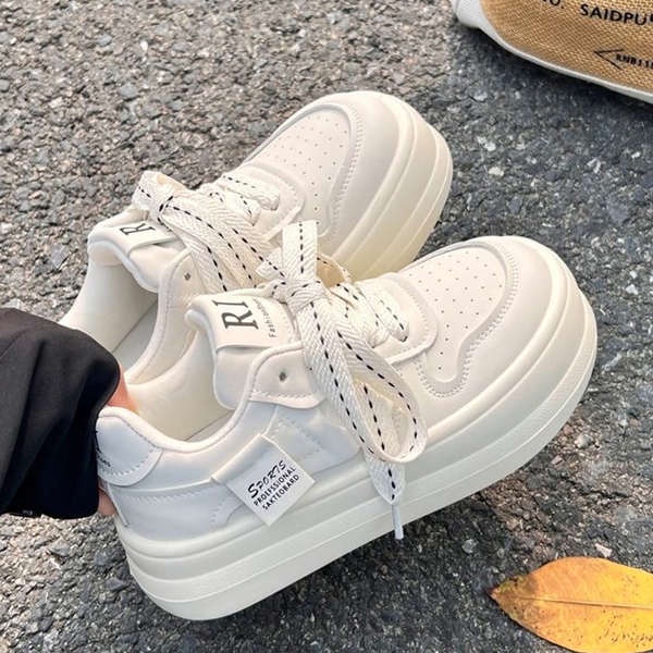 Giày thể thao bánh mì nữ giày trắng đế dày thời trang giày trượt ván nữ thoáng khí