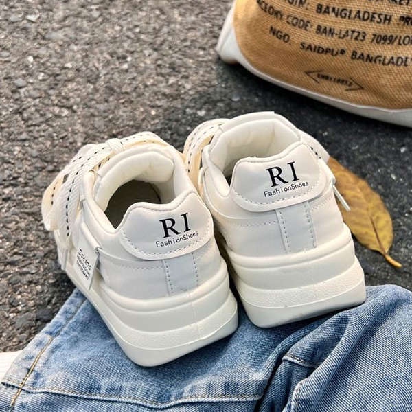 Giày thể thao bánh mì nữ giày trắng đế dày thời trang giày trượt ván nữ thoáng khí