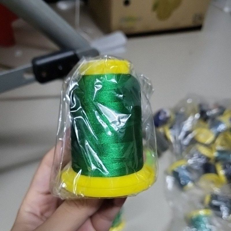 Chỉ thêu vi tính L1562