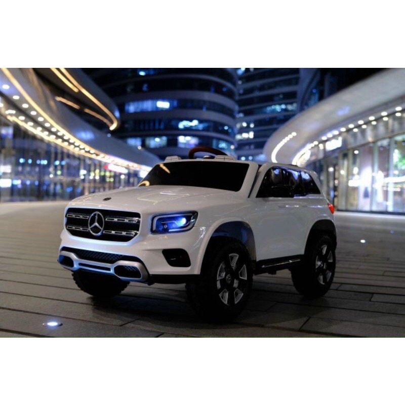 Ô Tô điện trẻ em MERCEDES đẹp lòng lanh