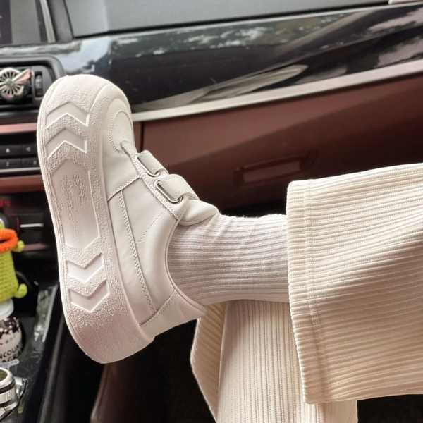 Giày Thể Thao Nữ Đế Dày Tăng Chiều Cao Thời Trang 2023