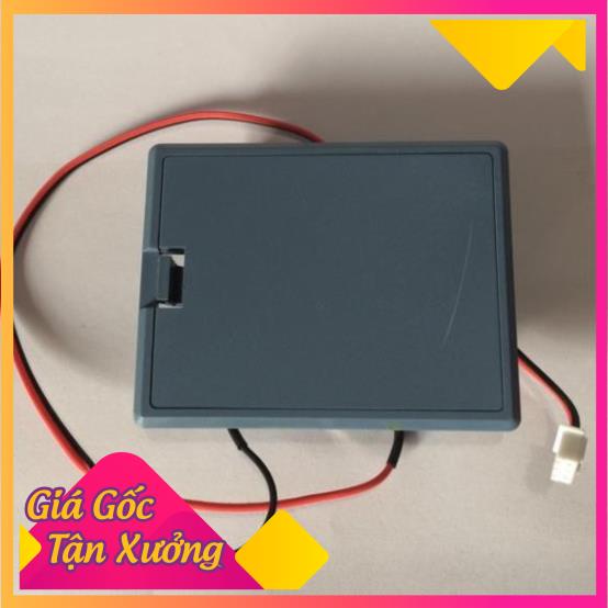 HỘP PIN TRONG HÌNH VUÔNG MÀU XANH-PT21