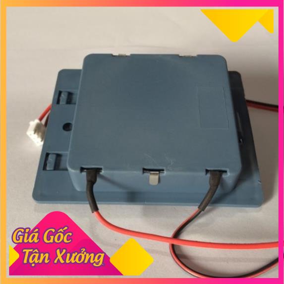 HỘP PIN TRONG HÌNH VUÔNG MÀU XANH-PT21