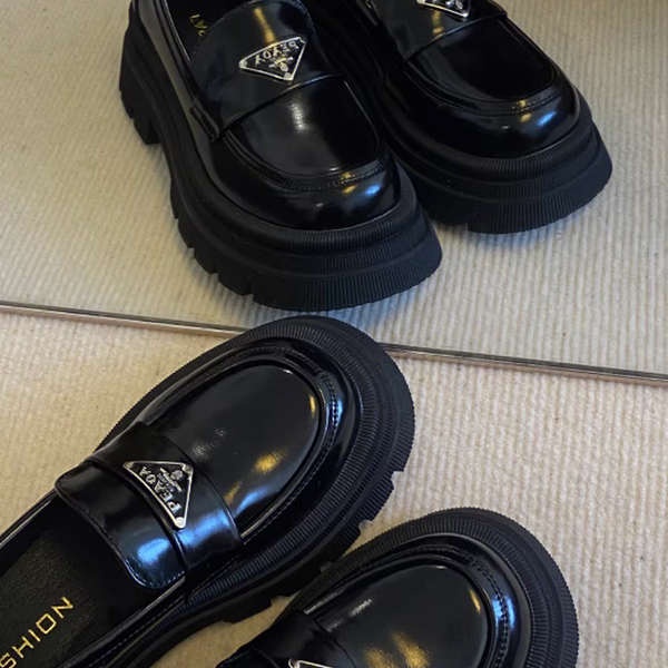 Giày Da Nữ Mũi Tròn Đế Dày Thời Trang 2023