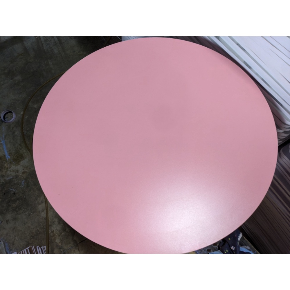 Bàn trà hình trứng chân gỗ tự nhiên decor phong cách hiện đại, Bàn trà sofa hình trứng chân gỗ sồi chắc chắn Candy Decor