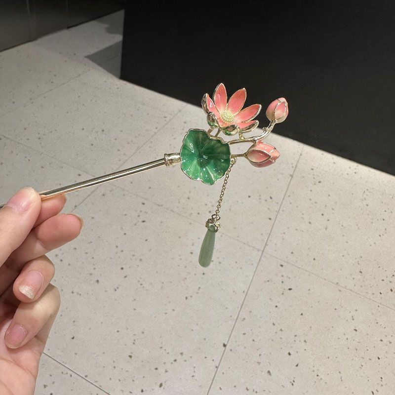 Kẹp Tóc Hình Hoa Sen Phối Tua Rua Thời Trang