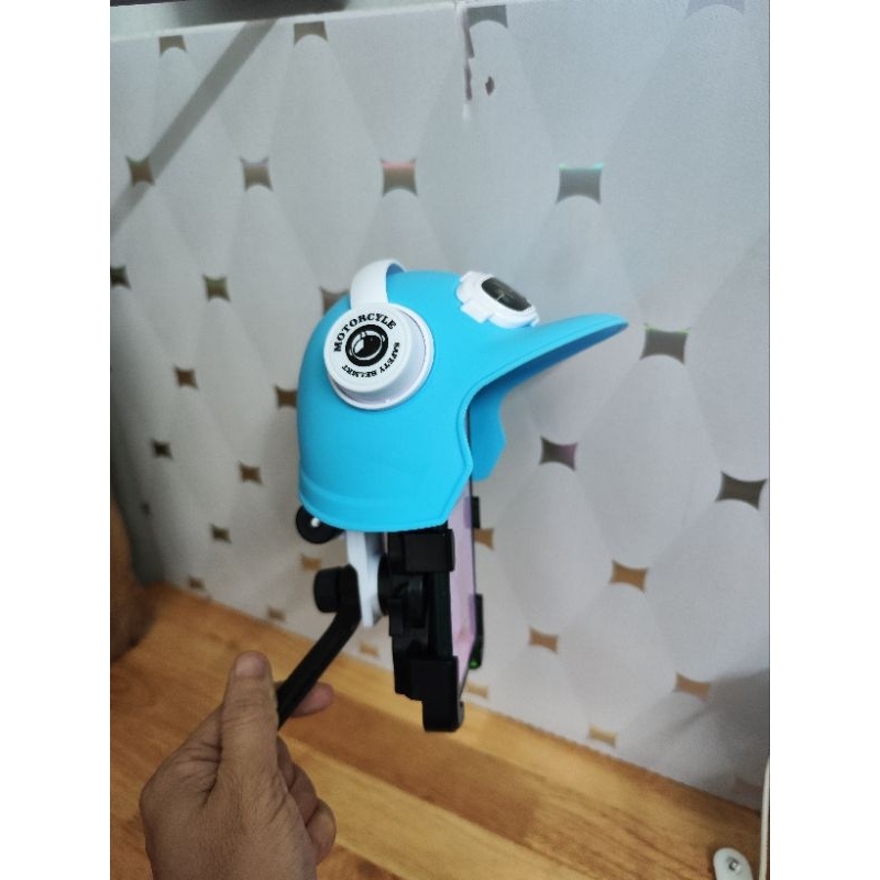 Giá Đỡ Điện Thoại Hình Nón Bảo Hiểm