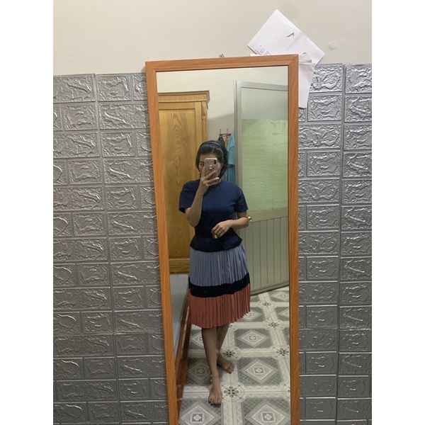 Thanh lý đầm Cẩm’s tương đương size m