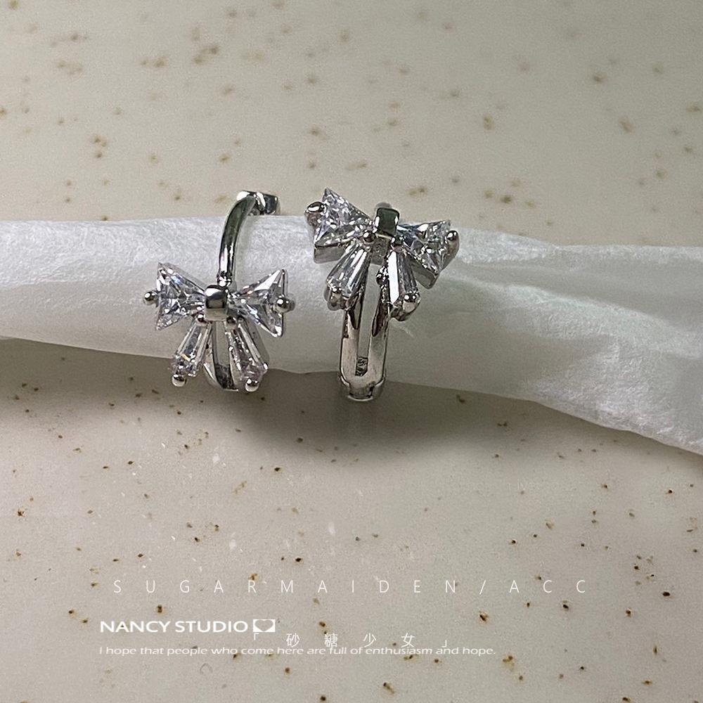 Niche Khuyên Tai Nhỏ Đơn Giản Thanh Lịch Phong Cách Nhật Bản Cho Nữ