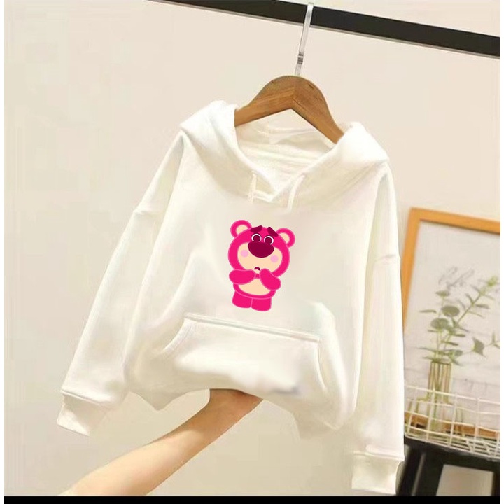 Áo hoodie gấu dâu hồng đang yêu cho bé gái phom rộng chất nỉ size từ 9 đến 65kg