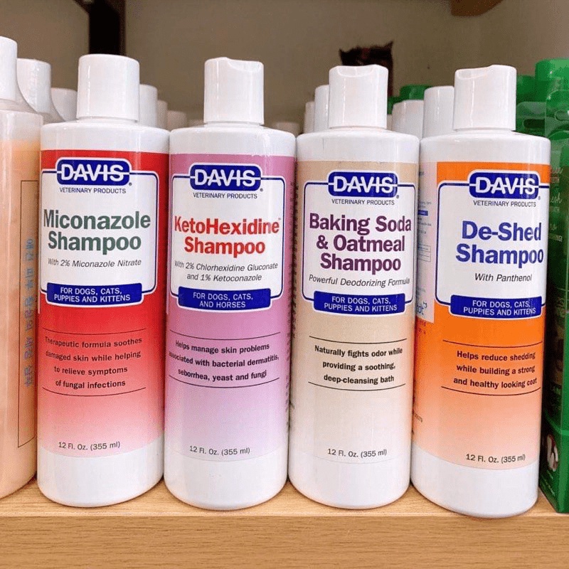 Sữa Tắm Davis  Trị Ngứa, Viêm Da, Nấm, Ghẻ Cho Chó Mèo 355ml -