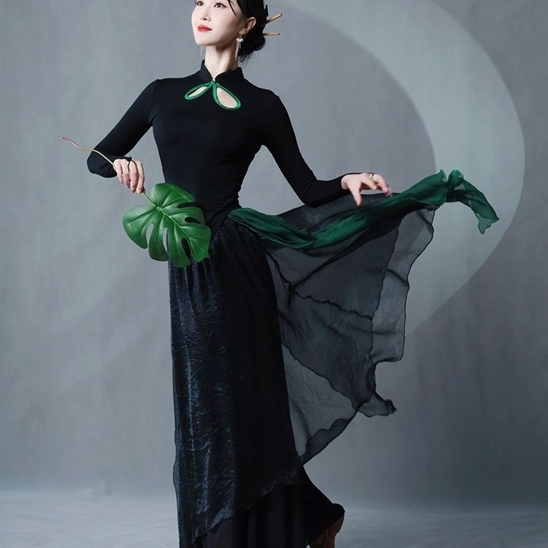 Set Áo Sườn Xám Tay Dài Màu Đen + Quần culottes Khiêu Vũ Hiện Đại Cho Nữ