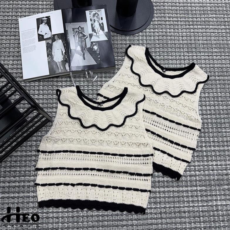 Áo len be phối viền bèo màu đen hot