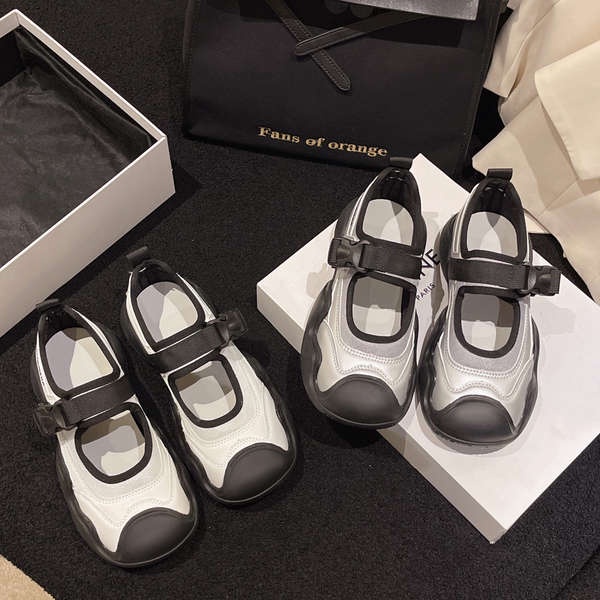 Mùa Hè Năm 2023 Phong Cách Mới Giày Thể Thao Giản Dị Đế Dày