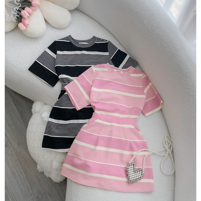 Set Áo Thun Tay Ngắn Kẻ Sọc Ngang Mix Chân Váy Màu Hồng Đen Cotton