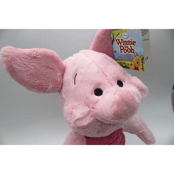 Thú Nhồi Bông Hình Gấu Pooh Và Những Người Bạn