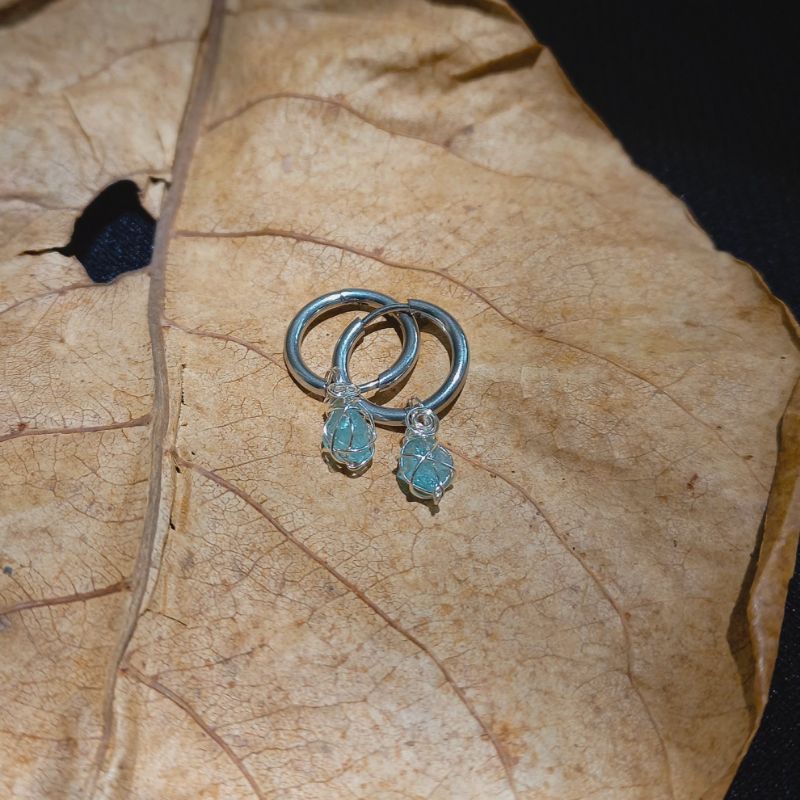 Khuyên tai handmade đ.á Apatite xanh bình yên
