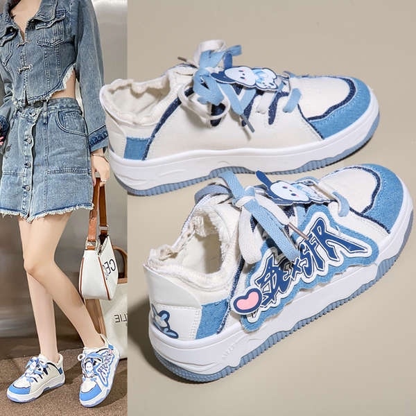 Giày Sneaker Nữ Thoải Mái Phong Cách Mới 2023