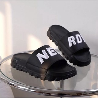 Dép nam nữ NERDY thời trang cao cấp quai da chữ thêu nổi,đế êm cao 4,5cm tăng chiều cao...
