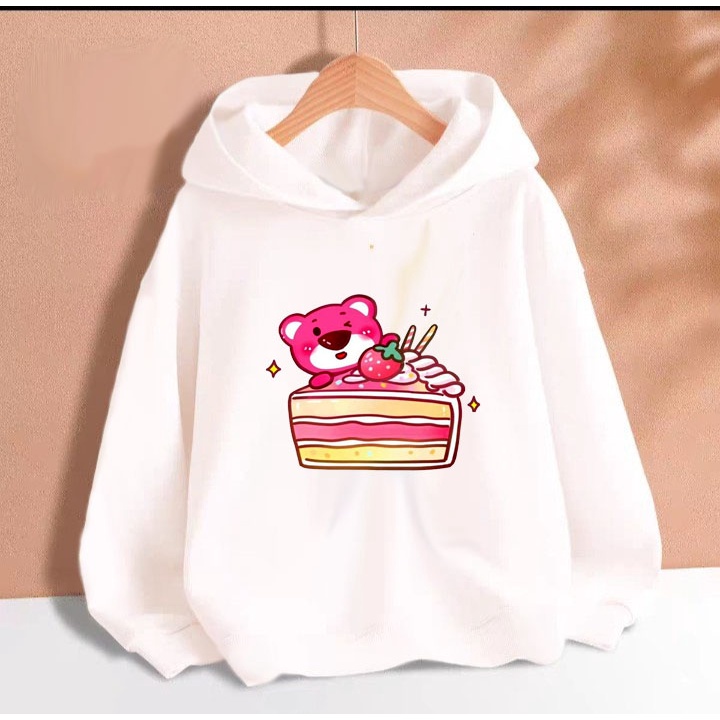Áo hoodie gấu dâu bánh kem cho bé gái phom rộng chất nỉ size từ 9 đến 65kg