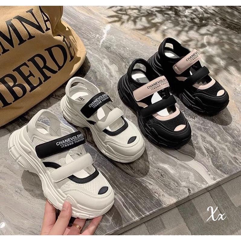 Giày thể thao nữ dáng giọ siêu đẹp,chất da mềm thoáng mát,có 2 màu đen và trắng