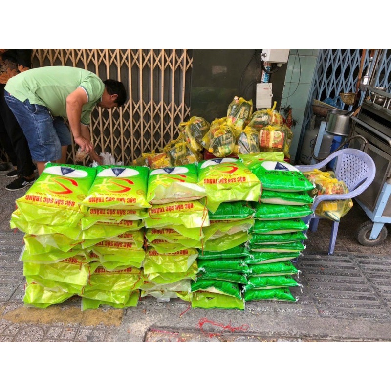 Nhận đóng gạo từ thiện túi 5kg, 10kg giá 16,17,18,…