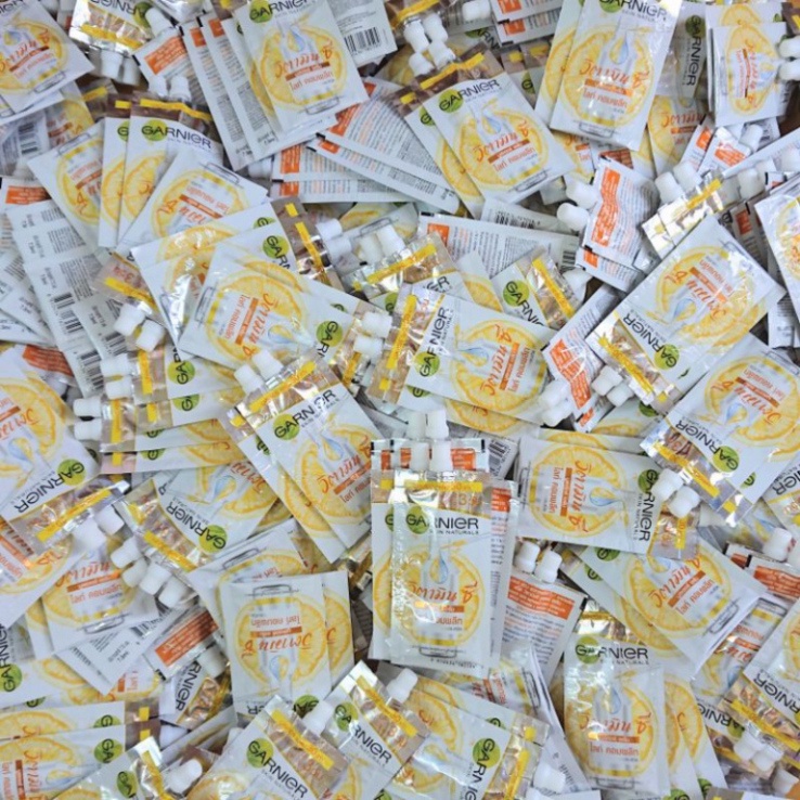 Tinh chất Garnier Bright Complete 30x Vitamin C Booster Serum sáng da mờ thâm 7,5ml