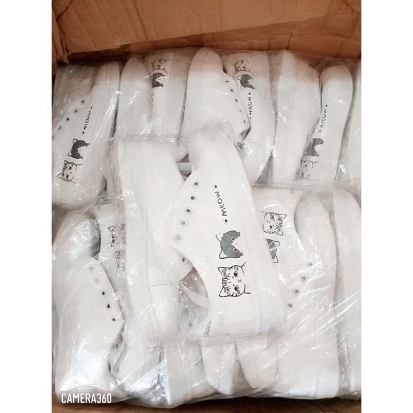 XẢ KHO SIÊU RẺ giày thể thao nữ meo meo sale rẻ do mất 1/2 chữ meo meo và giày thể thao không hộp nâu đen sale giá rẻ