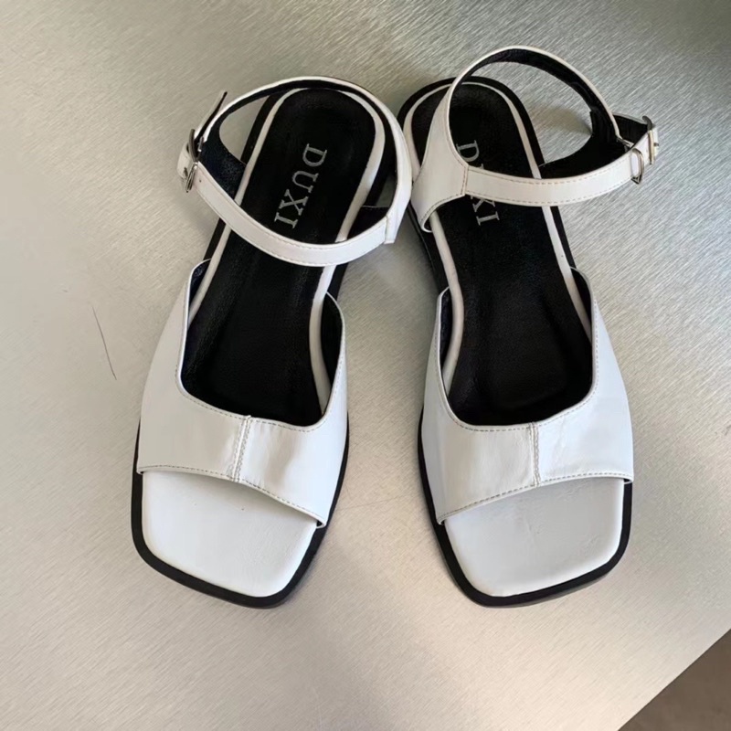 Giày sandals quai ngang basic