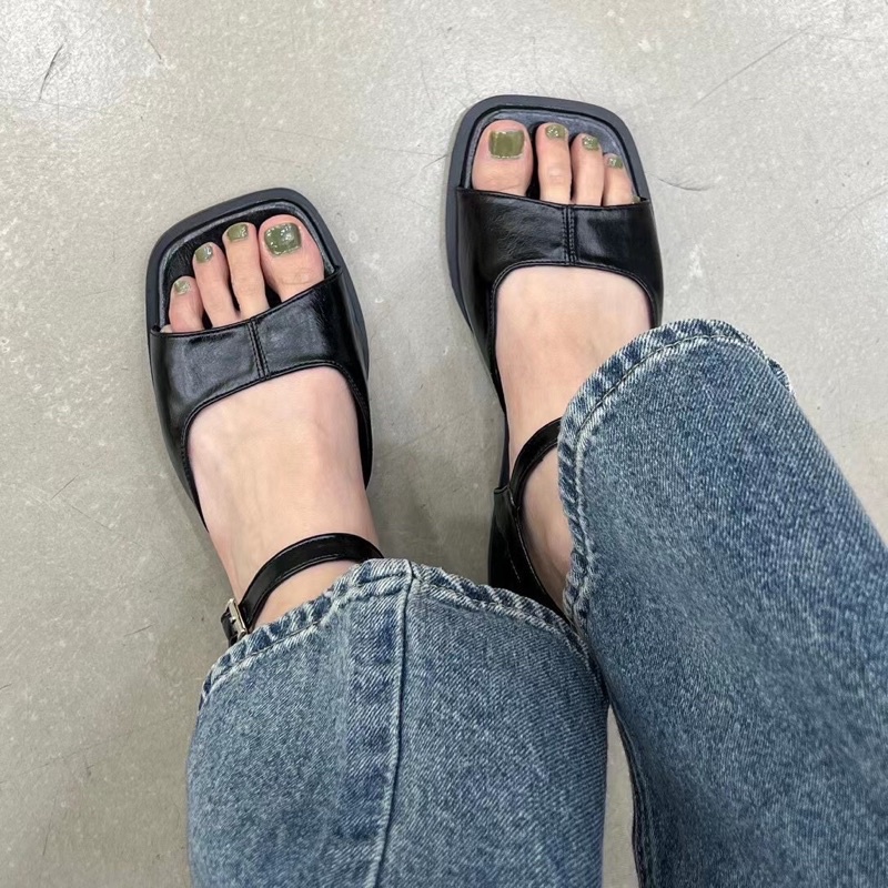 Giày sandals quai ngang basic