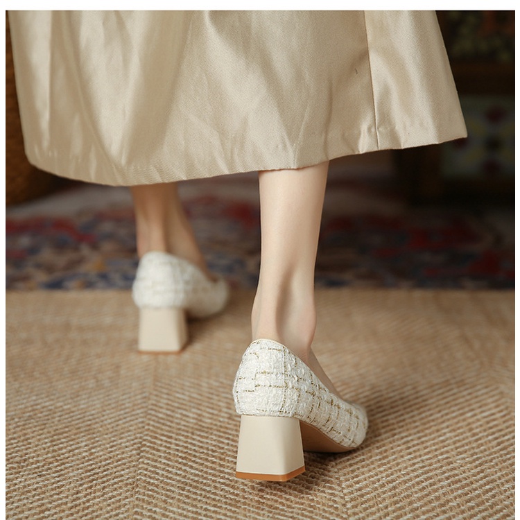 Nhìn hay quá!Giày Cao Gót Mũi Vuông Chất Liệu Da Cao Cấp Thời Trang Theo Phong Cách Pháp Cho Nữ