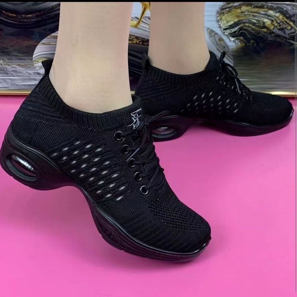 Giày Khiêu Vũ Đế Mềm Đàn Hồi Nhẹ Nhàng Kiểu Mới Mùa Hè Cho Nữ