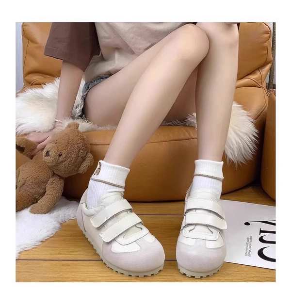 Giày Thể Thao Đế Dày Thoải Mái Thời Trang 2023