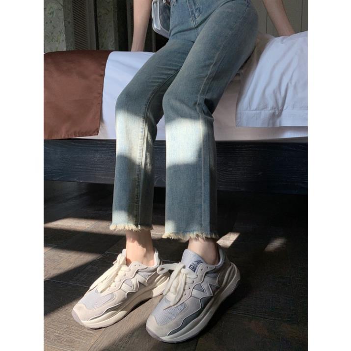 Quần Jeans Nữ Ống Đứng Gấu Tua Rua, Quần Bò Nữ Ống Đứng Chất Liệu Denim Co Giãn 4 Chiều QC27 | BigBuy360 - bigbuy360.vn