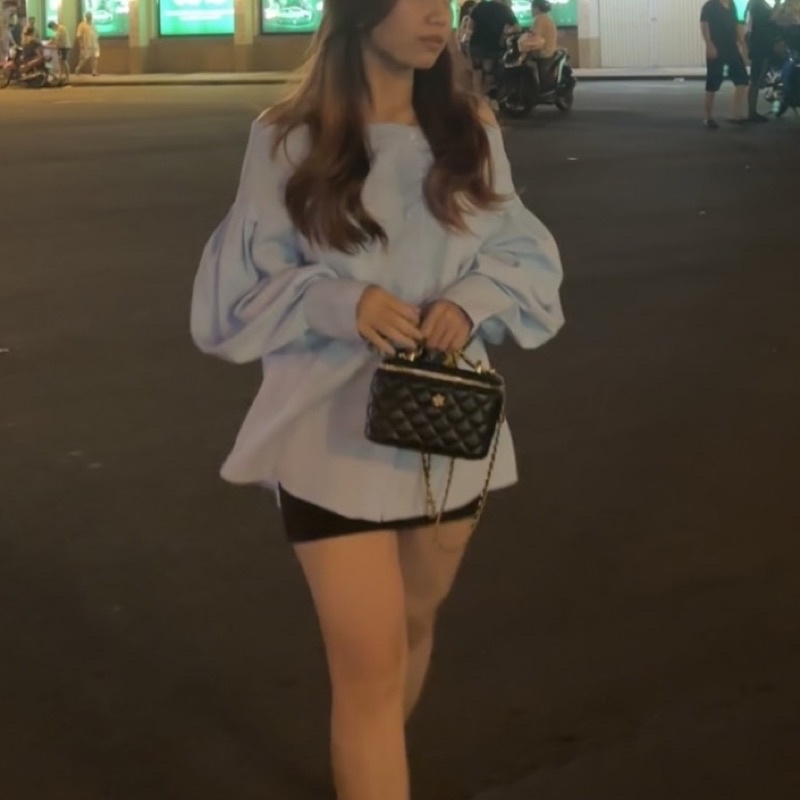 PASS ÁO SƠ MI TRỄ VAI TAY PHỒNG