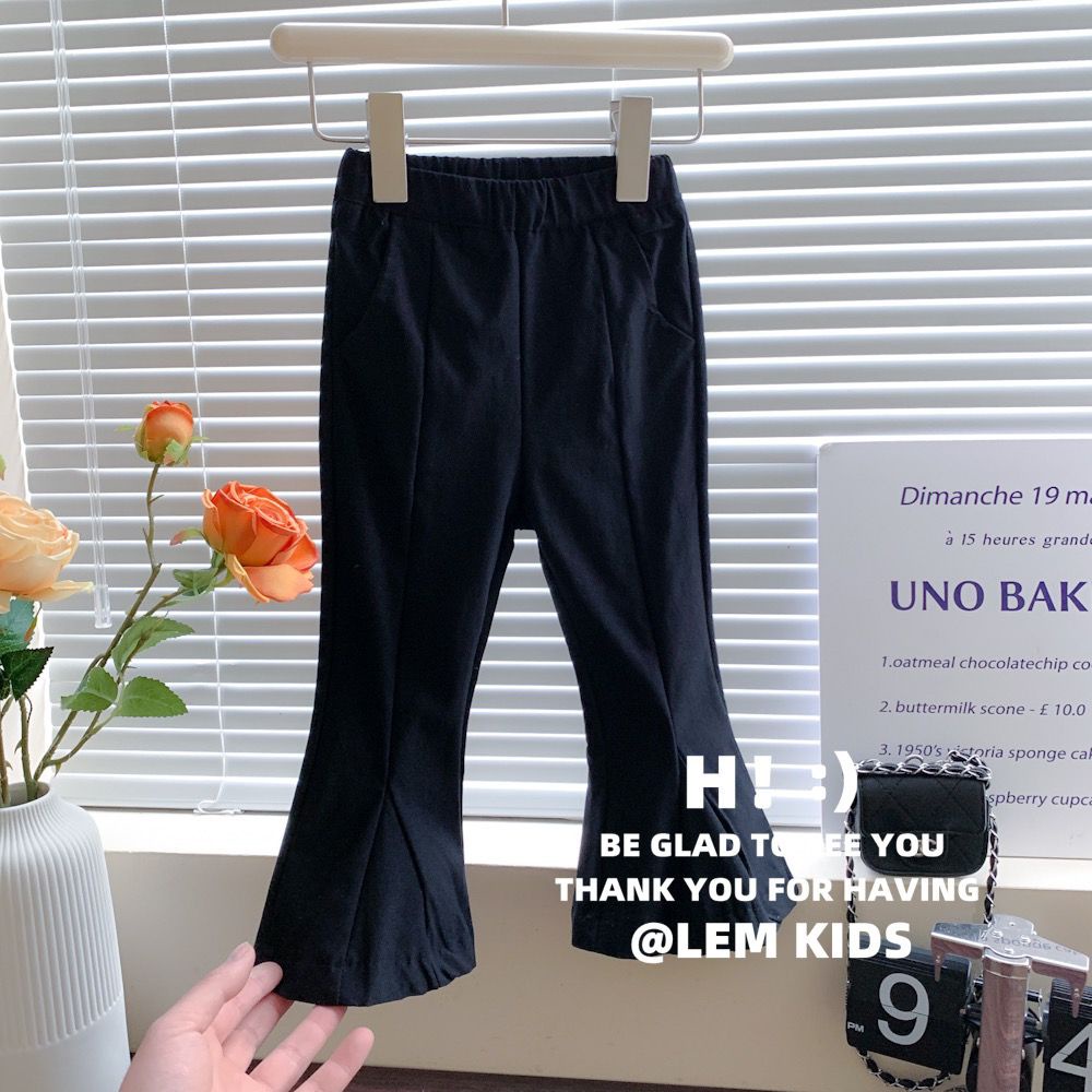 Bộ Áo Dệt Kim Sát Nách + Quần Ống Loe In Họa Tiết Hoạt Hình Thời Trang Mùa Thu 2023 Cho Bé Gái