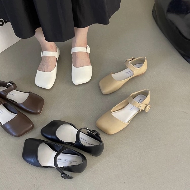 Giày búp bê kiểu có quai ngang
