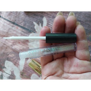 com bo 2 món mỹ phẩm giá rẻ