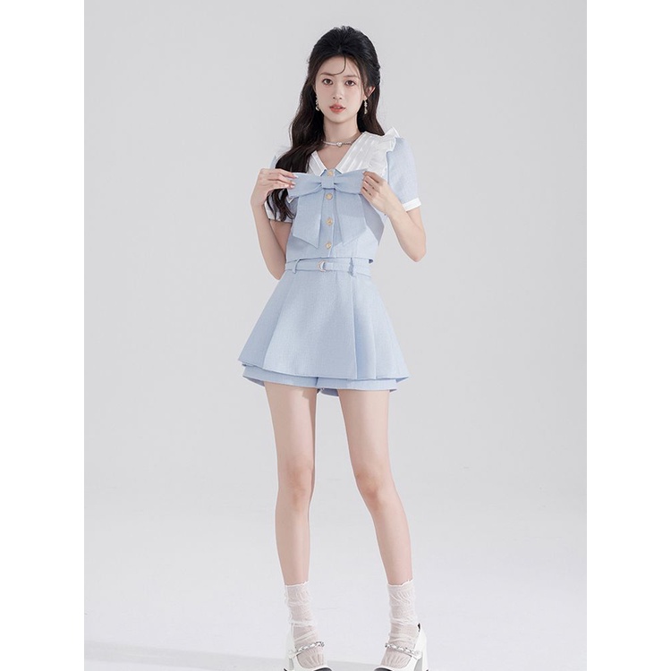 Bộ Áo Đính Nơ + Chân Váy Lưng Cao Xếp Ly Thời Trang Xinh Xắn Cho Mẹ Và Bé