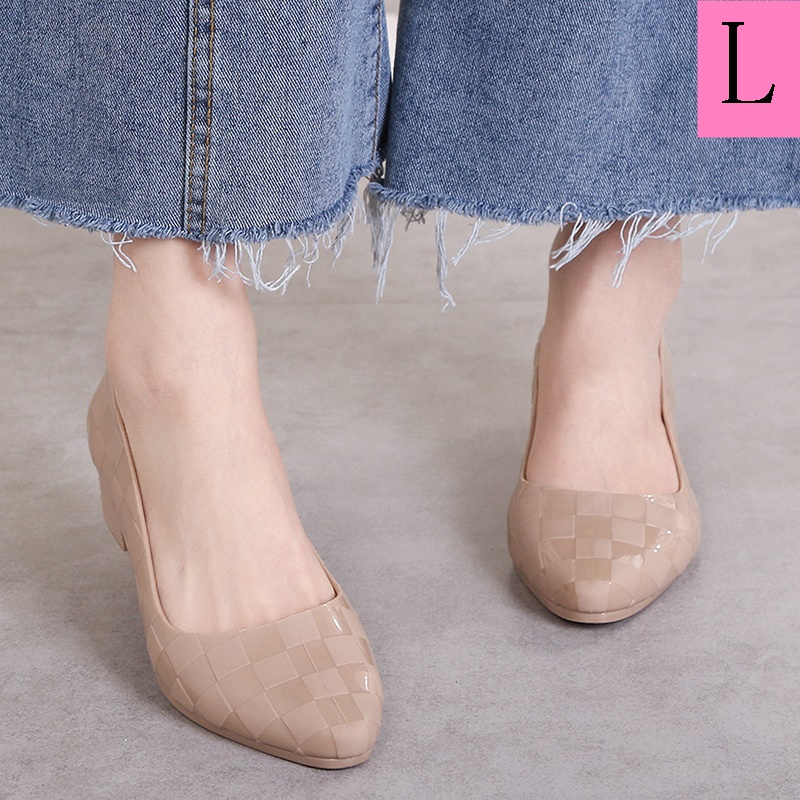 Giày Sandal Nhựa Dẻo Gót Dày Vừa Chống Trượt Thời Trang Mùa Hè 2023 Cho Nữ