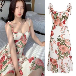 Váy hoa hai dây Ngu Thư Hân trắng đỏ